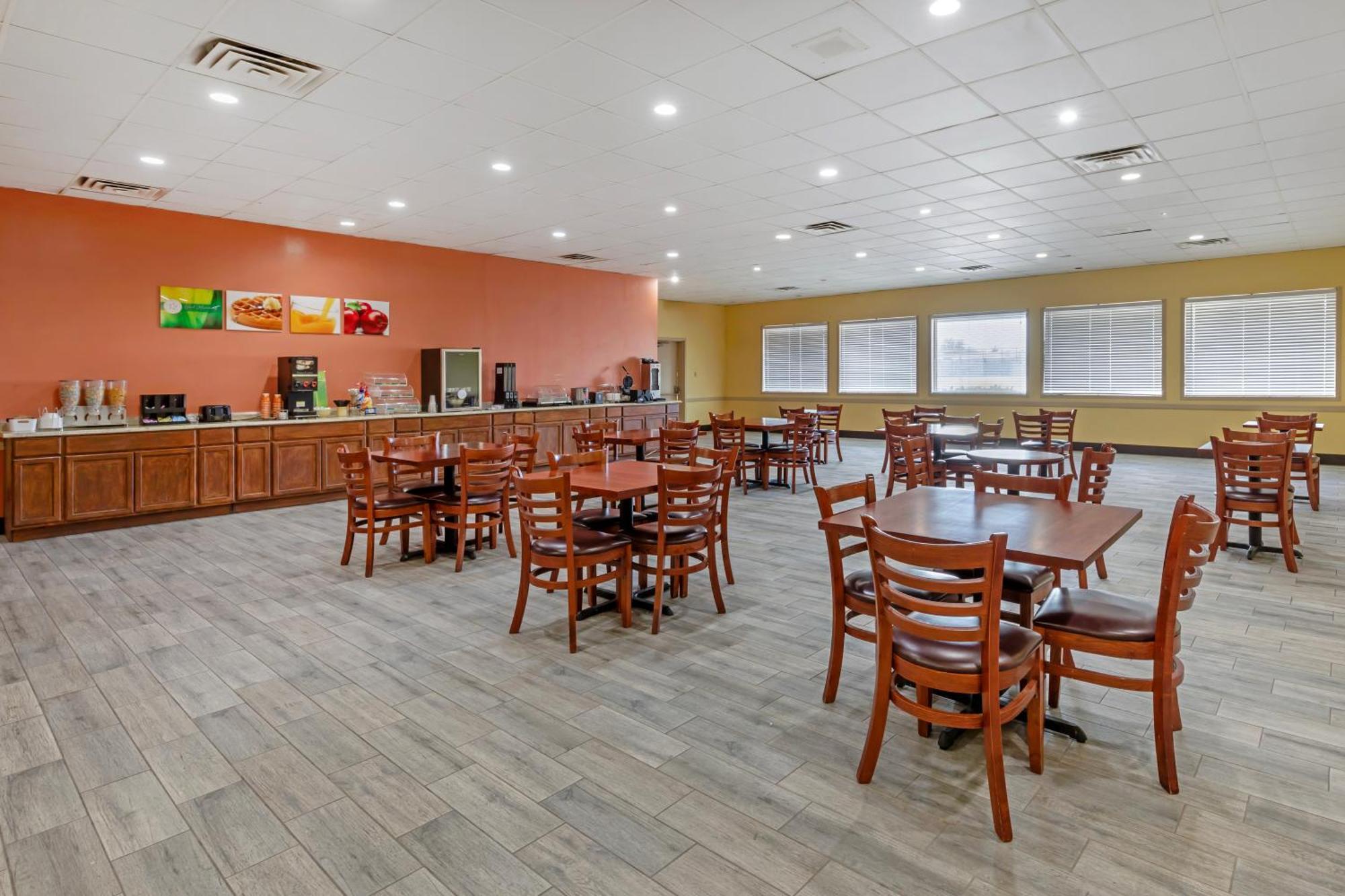 Quality Inn גיינסוויל מראה חיצוני תמונה
